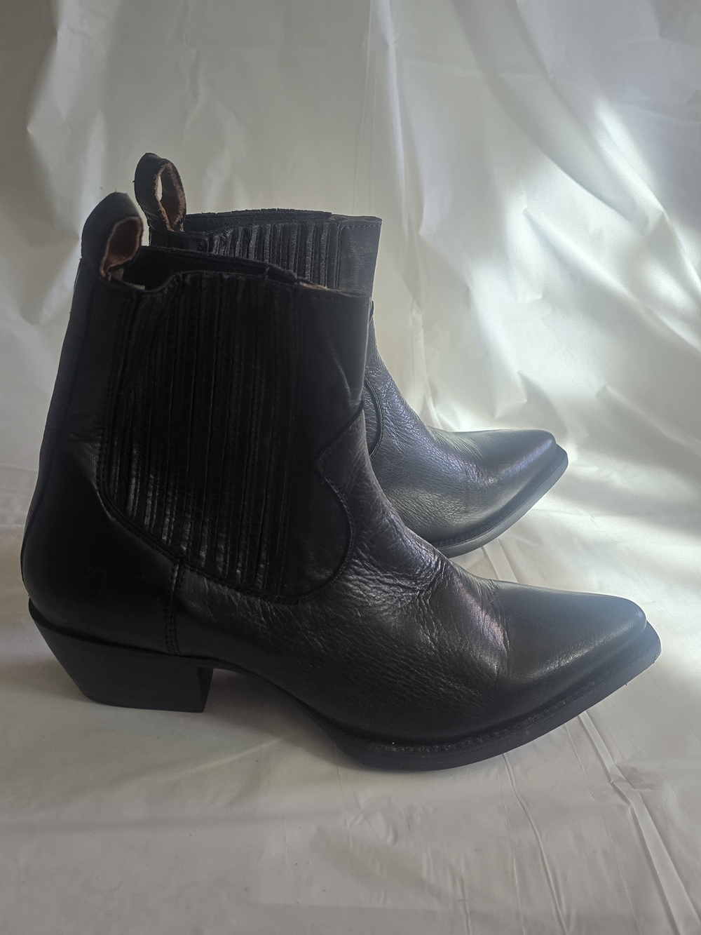 Frye Black Leather Western Chelsea Ankle Boots